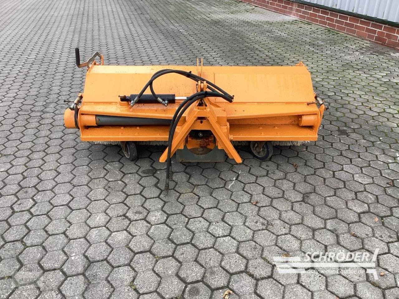 Kehrmaschine typu Sonstige 1,50 M KEHRMASCHINE | KOPPELDREIECK, Gebrauchtmaschine v Norden (Obrázok 10)